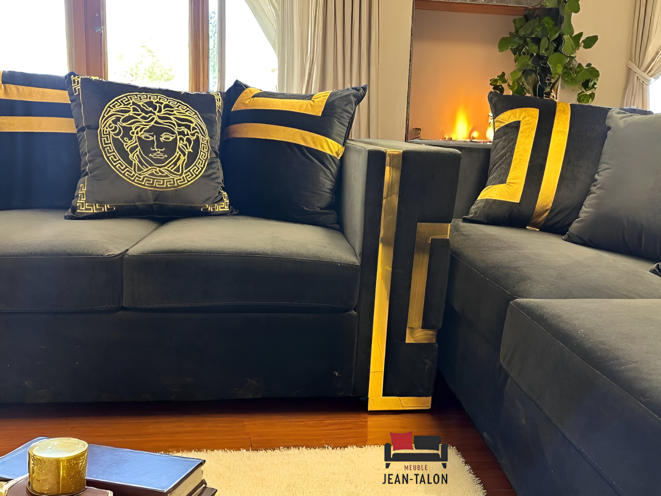 VERSACE ÉCLAT™ SECTIONAL ENSEMBLE – 6202